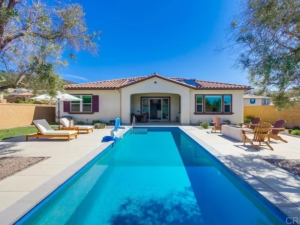 2299 E Lincoln Ave, Escondido, CA 92027