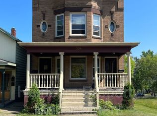 308 E 5th St #A, Duluth, MN 55805