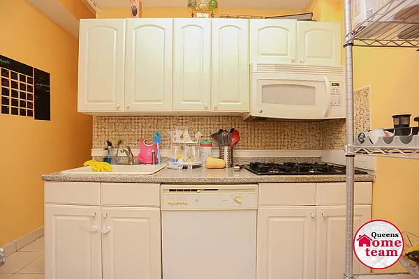 Sold by Keller Williams Realty Landmark II | media 2