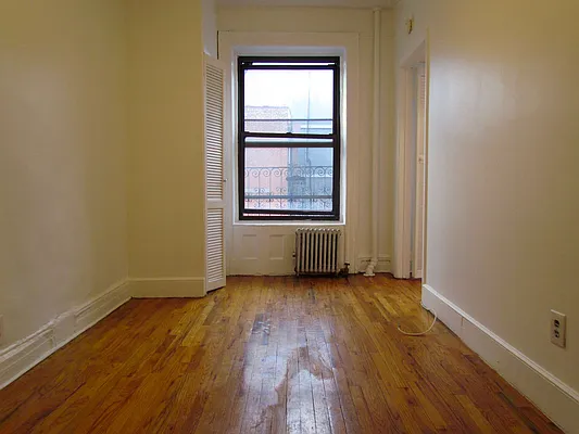 Rented by Landmark Real Estate | media 12