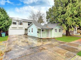 521B Wells Ave S, Renton, WA 98057