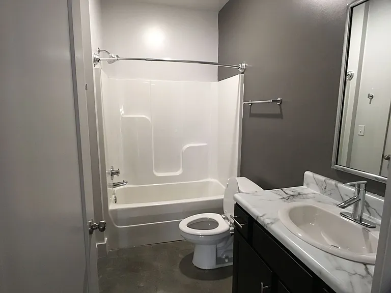 Myers Flats - 3 Bedroom — Photo 43