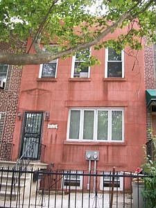 1st image of 586A 19th St
