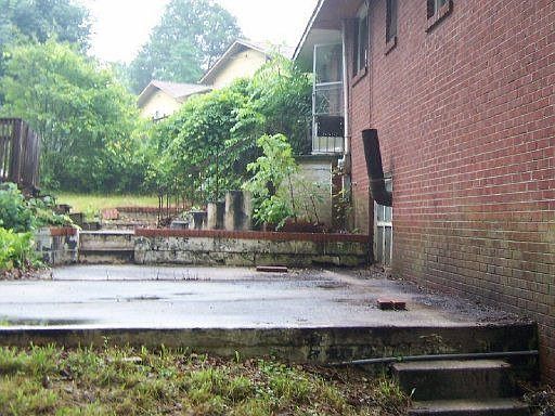 4th image of 4001 Terrace View Dr