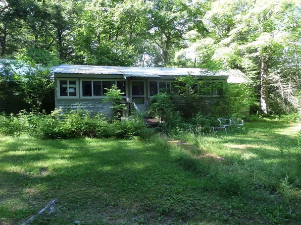 43-43 River Rd #A, Huntington, MA 01050