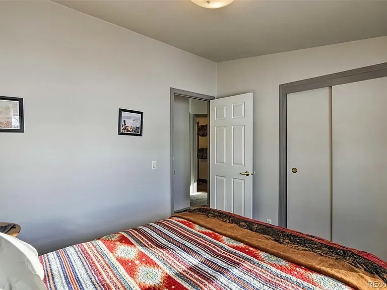 443 Vine Rd — Photo 22