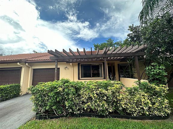 3rd image of 7135 Wisteria Way #7135