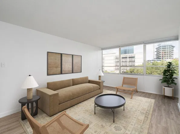 1800 Lavaca St APT 509, Austin, TX 78701