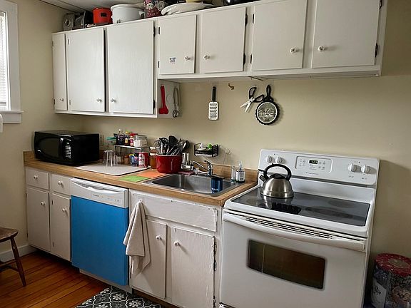 5th image of 106 W Main Street