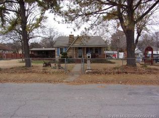 402 S Cherokee Ave, Tahlequah, OK 74464