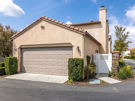 40152 Pasadena Drive - Back of House