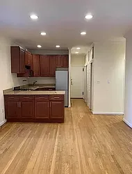 152 East 35th Street, #6G