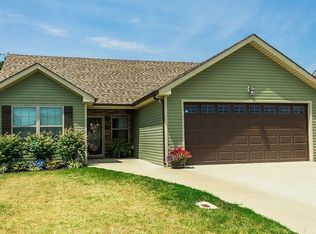 1261 Freedom Dr, Clarksville, TN 37042