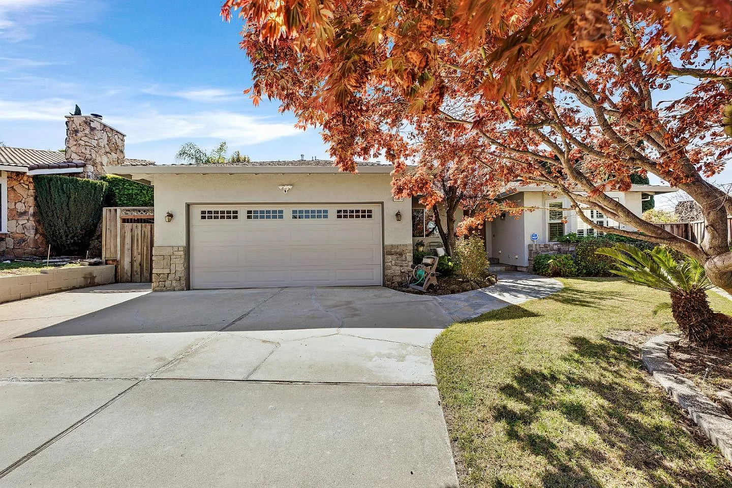 48875 Chenin Blanc Dr photo 1