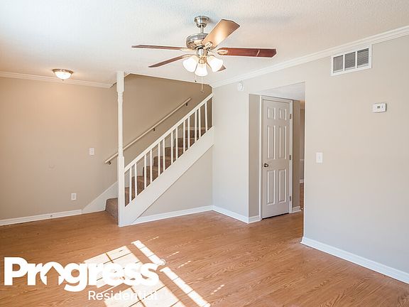 3rd image of 4811 Cherwell Ln