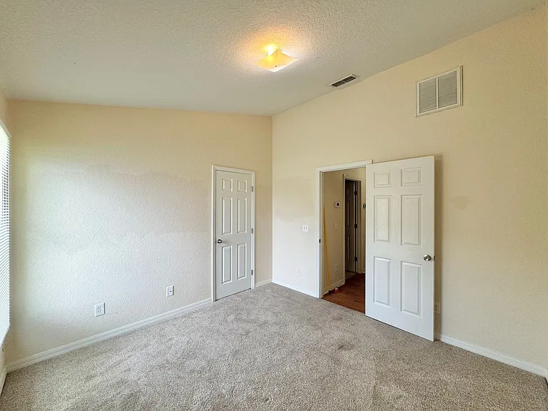 2726 Rochelle Dr — Photo 27