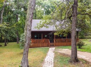 1514 E Plum Hill Rd, Leaf River, IL 61047