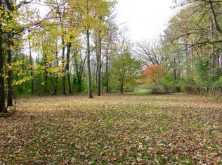 6388 Cascade Rd SE, Grand Rapids, MI 49546