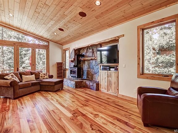 5th image of 1589 Oglala St