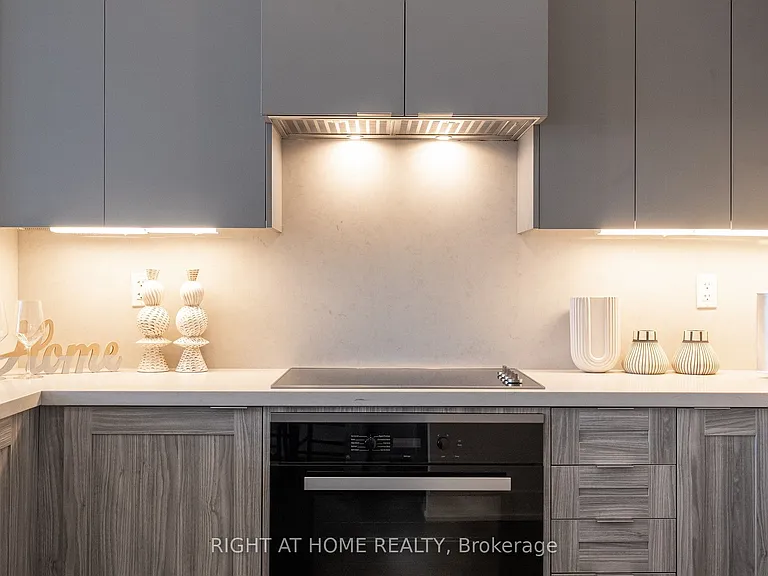 2908 Highway 7 Rd #109 — Photo 11