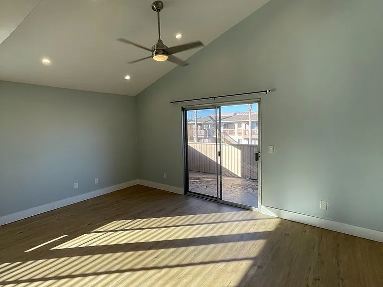 4902-4922 Charlene Circle — Photo 6