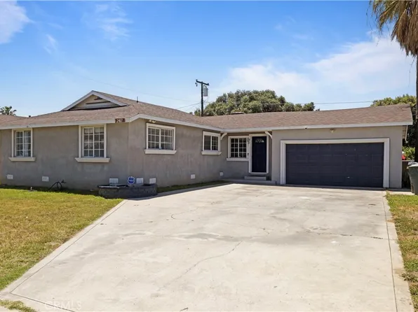 2407 W 7th St, San Bernardino, CA 92410