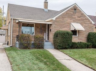 7826 14th Ave, Kenosha, WI 53143