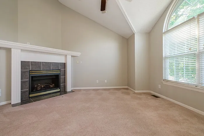 15420 NW 137th St — Photo 5