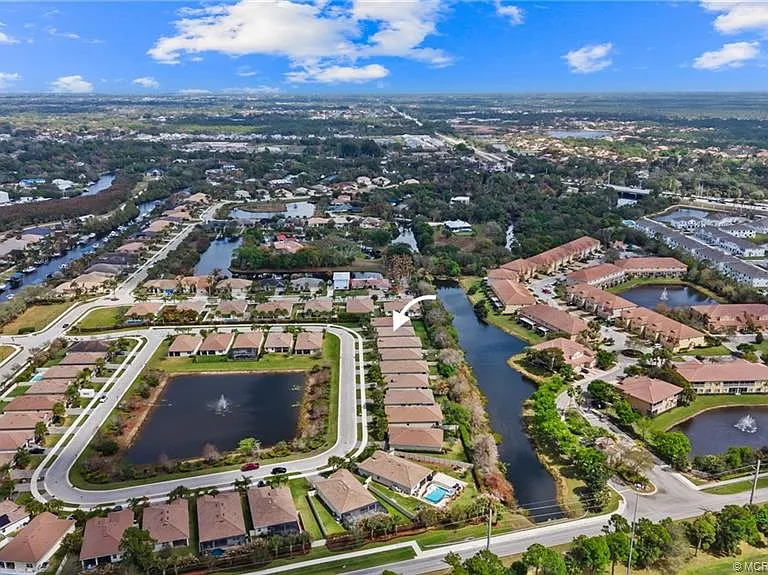 7461 SW Harbor Cove Dr — Photo 5