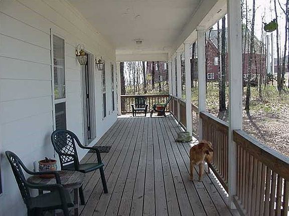 Porch now has a swing