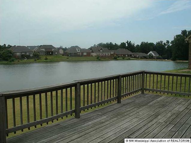 1st image of 1239 Cross Creek Dr