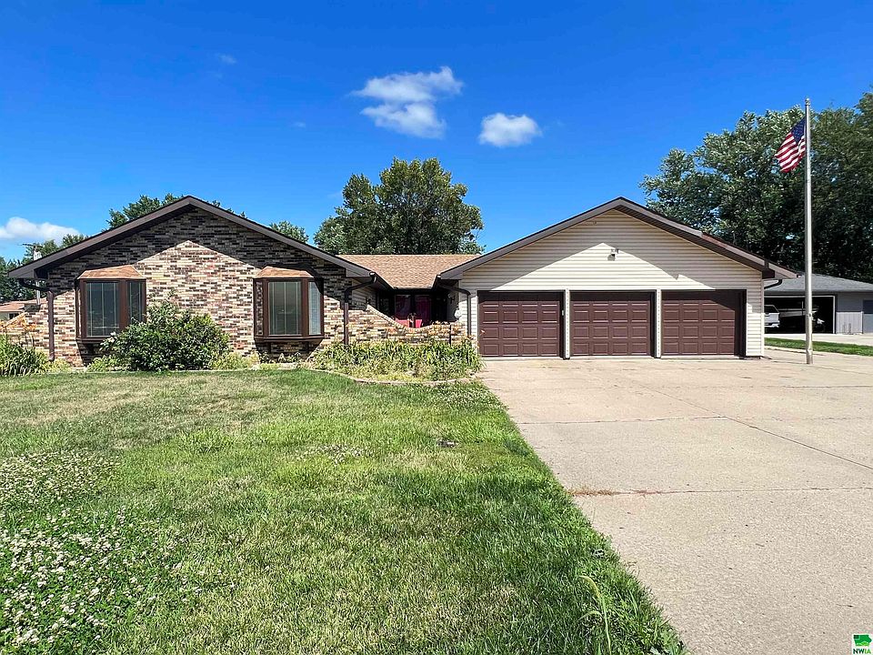 1st image of 1552 Fair Meadow Ln