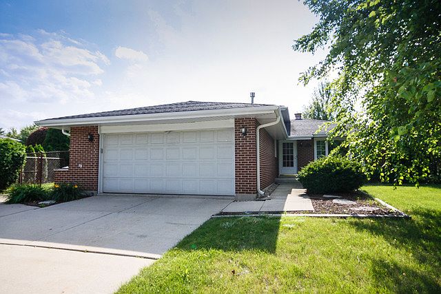 1st image of 1436 Spruce Ln