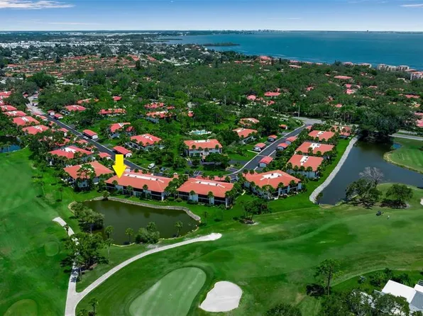 354 Barcelona Dr, Bradenton, FL 34210