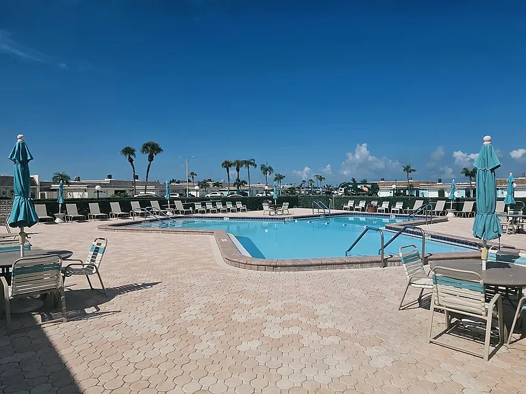 338 Boca Ciega Point Blvd N — Photo 24