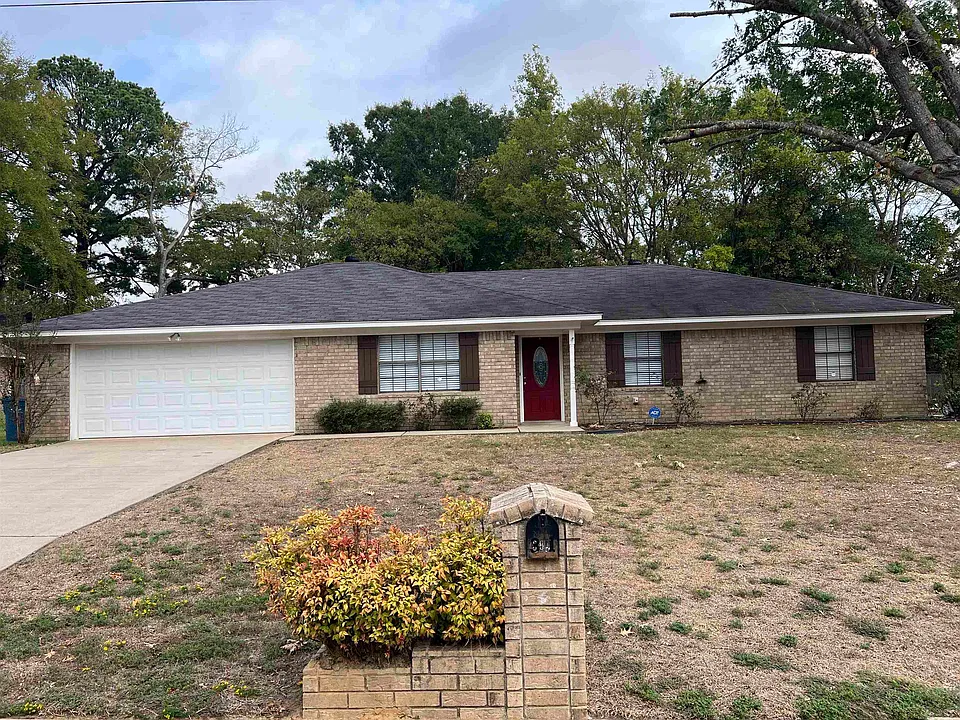 301 E Monterrey Ln