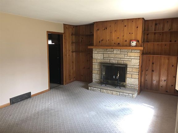 5th image of 2315 Sharon Ave