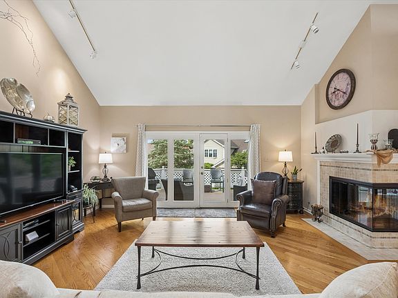 5th image of 16814 Cardinal Dr