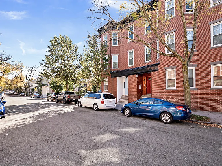 95 Florida St #2 — Photo 23