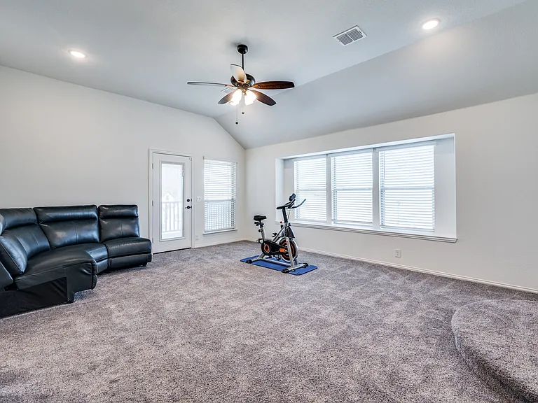 1616 George Ln — Photo 24