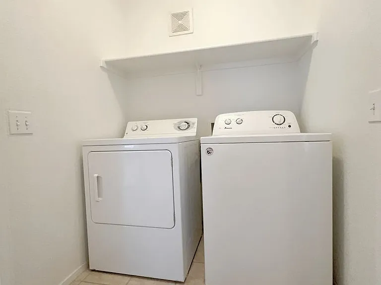 8725 W Flamingo Rd #208 — Photo 8