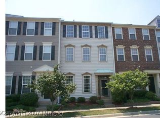 26031 Murrey Dr, Chantilly, VA 20152