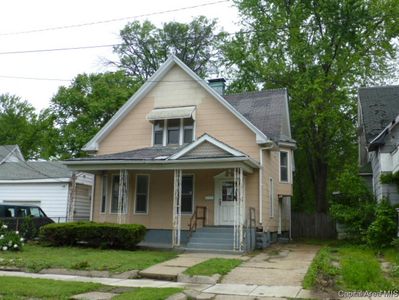 817 W Governor St, Springfield, IL, 62704