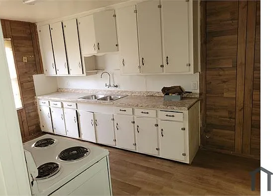 2 bed, 900 sqft, $1,200 — Photo 4