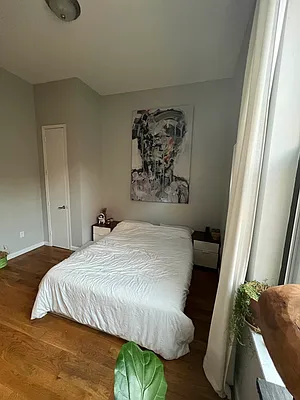 Rented by Brooklyn Group | media 7