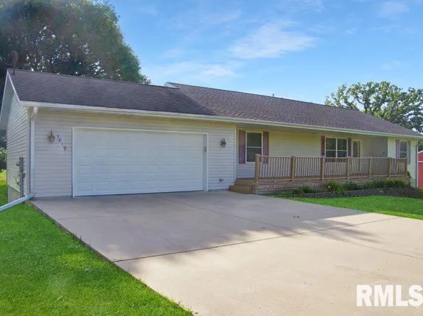 1019 N Larson Ln #1023, Princeville, IL 61559