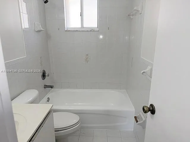 3260 W 70th St #202 — Photo 16