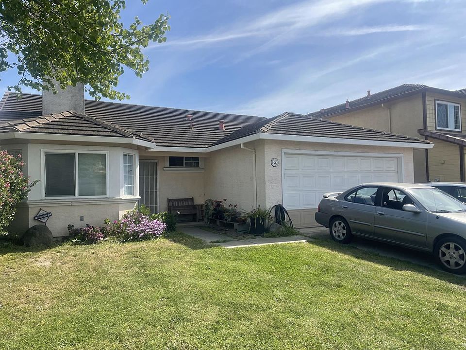 1st image of 6 Vera Cruz Cir