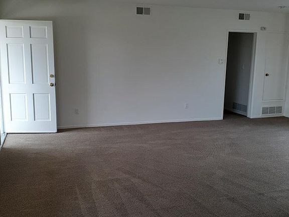 3rd image of 12416 Clearglen Ave #3