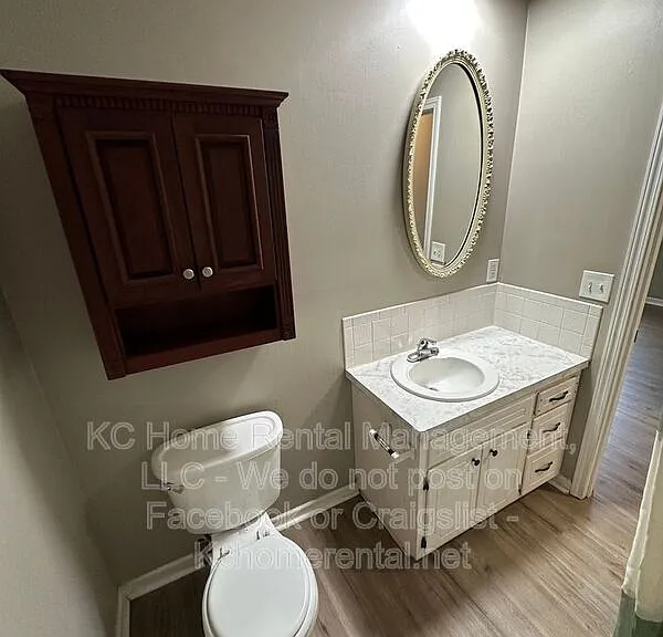 6337 N Wyandotte St — Photo 20